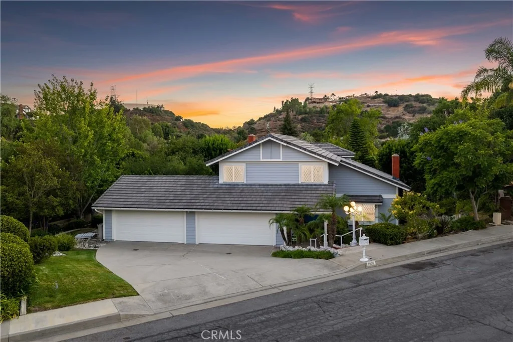 Photo of 1430 Sierra Sky