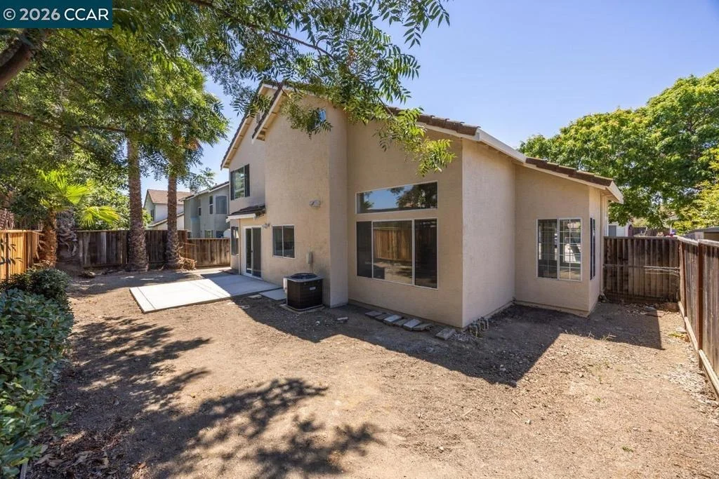Photo of 4528 Knollpark Cir