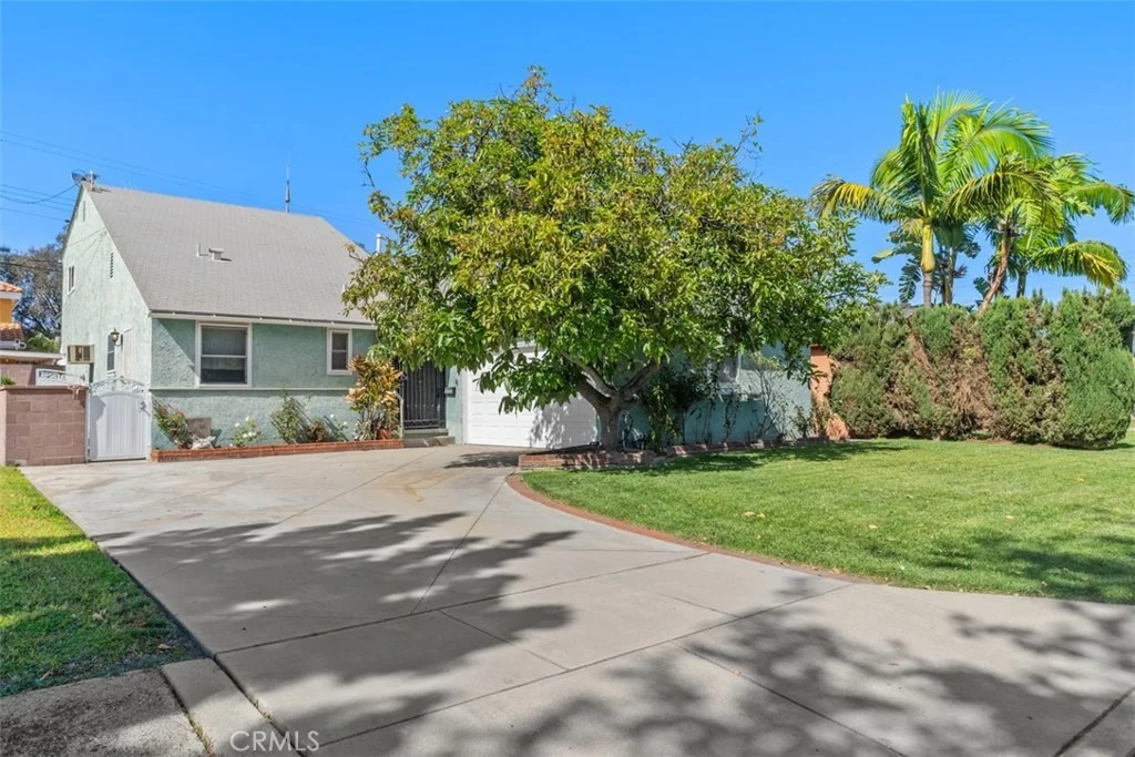 Photo of 10253 Angell
