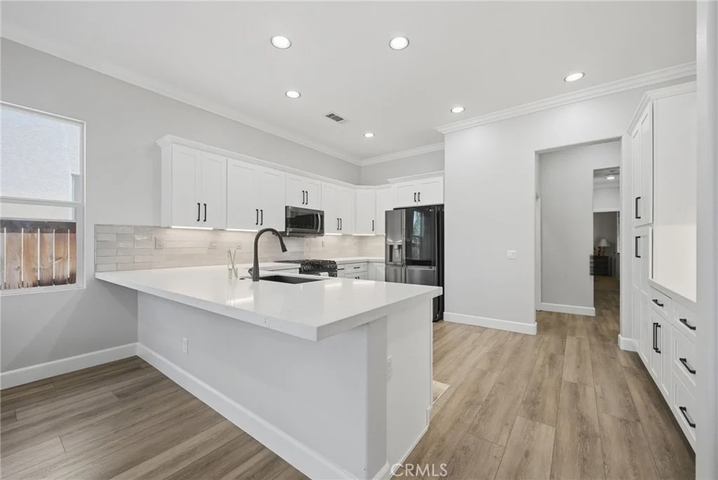 Photo of 31870 Eureka