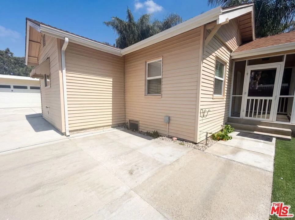 Photo of 3595 Somis Road