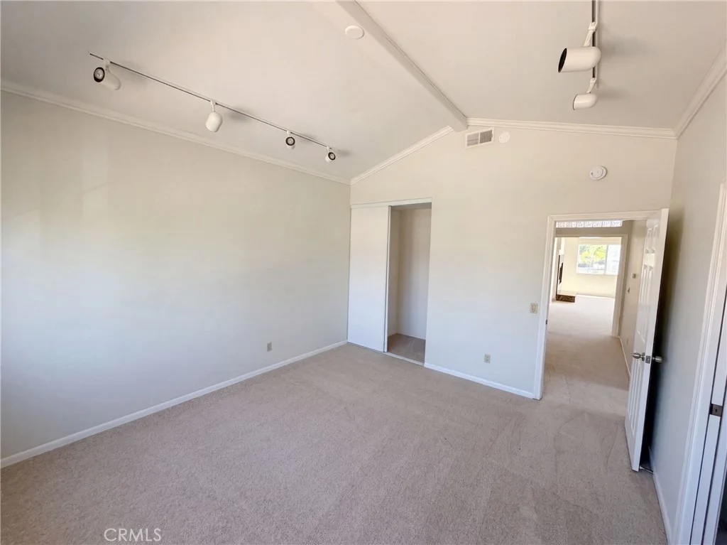 Photo of 8932 Mesa Oak