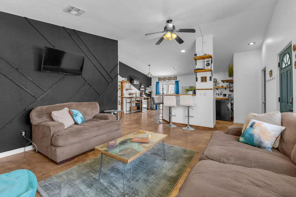 Photo of 61714 Alta Mesa Drive