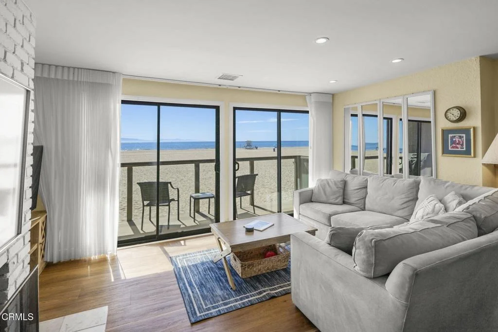 Photo of 3949 Ocean Drive