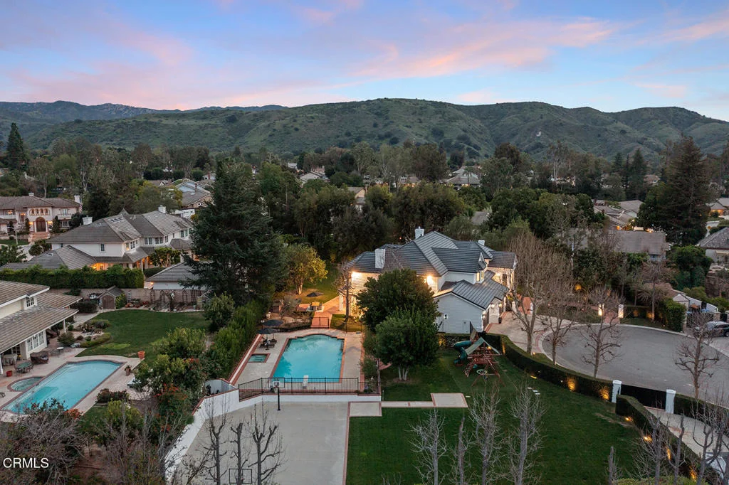 Photo of 550 Unique Lane