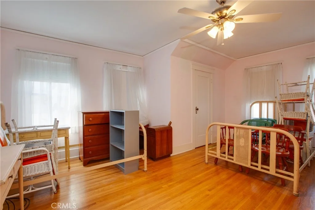 Photo of 301 Catalina