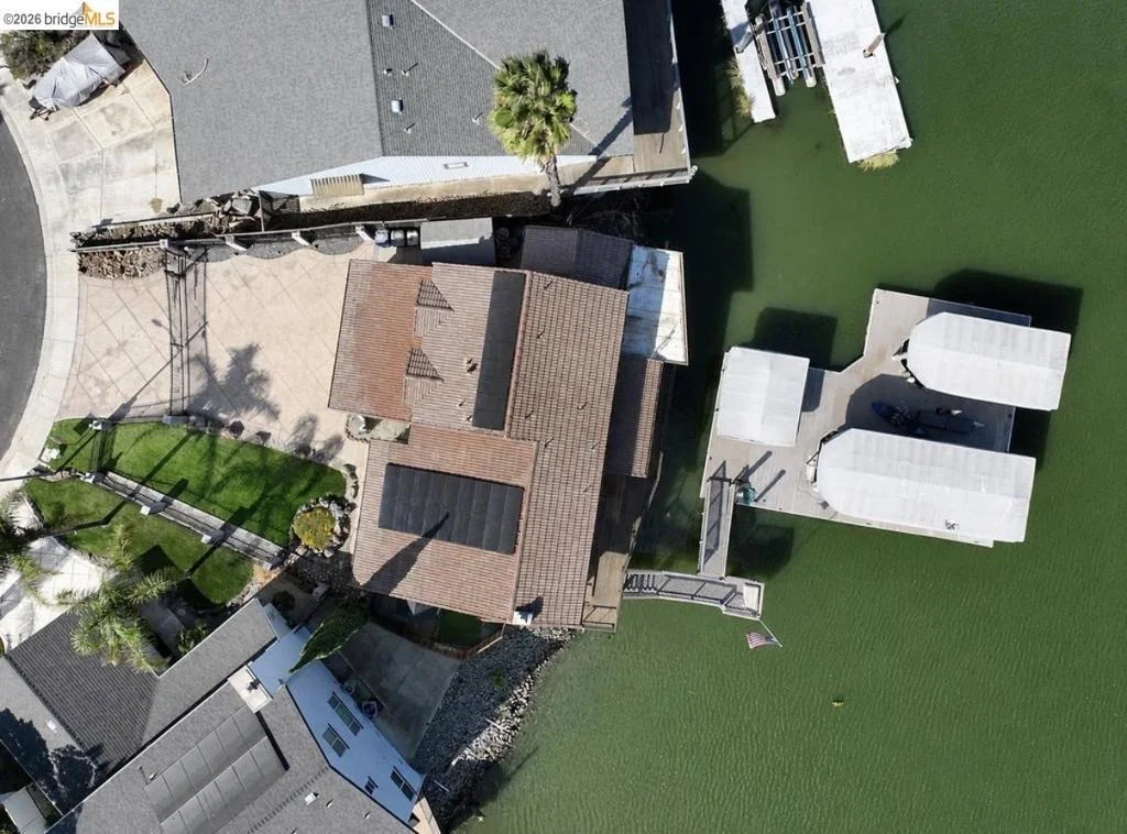 Photo of 4818 Cabrillo Pt