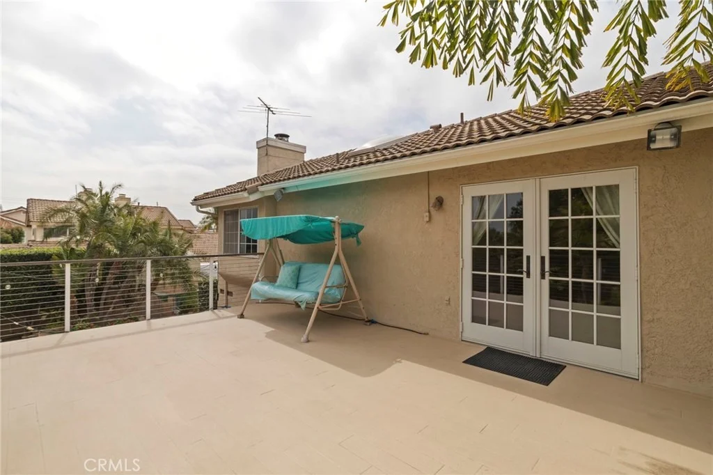 Photo of 1155 Bridgeport Rd