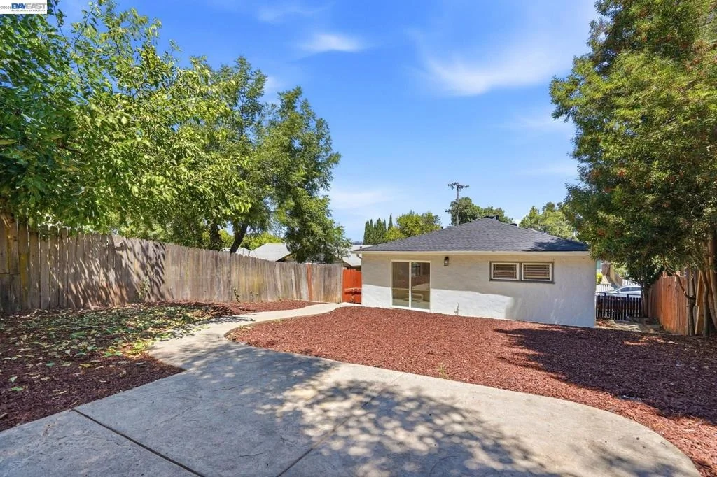 Photo of 931 Hargus Ave