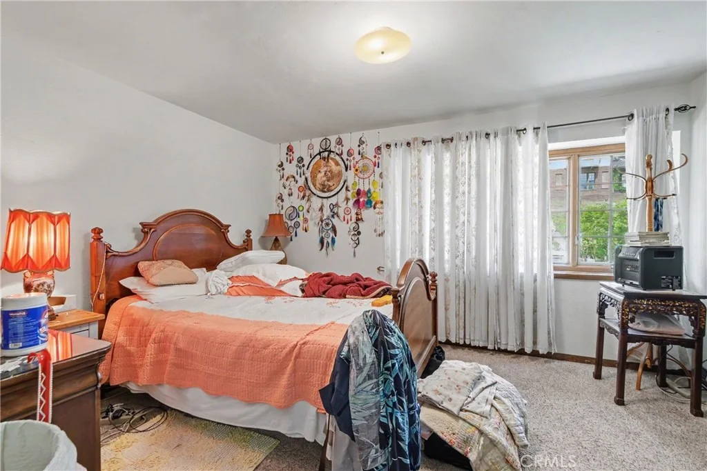 Photo of 2421 Willow
