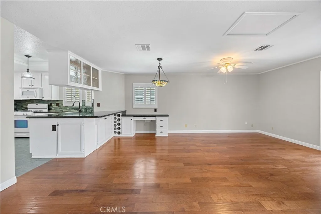 Photo of 2573 Maple Drive