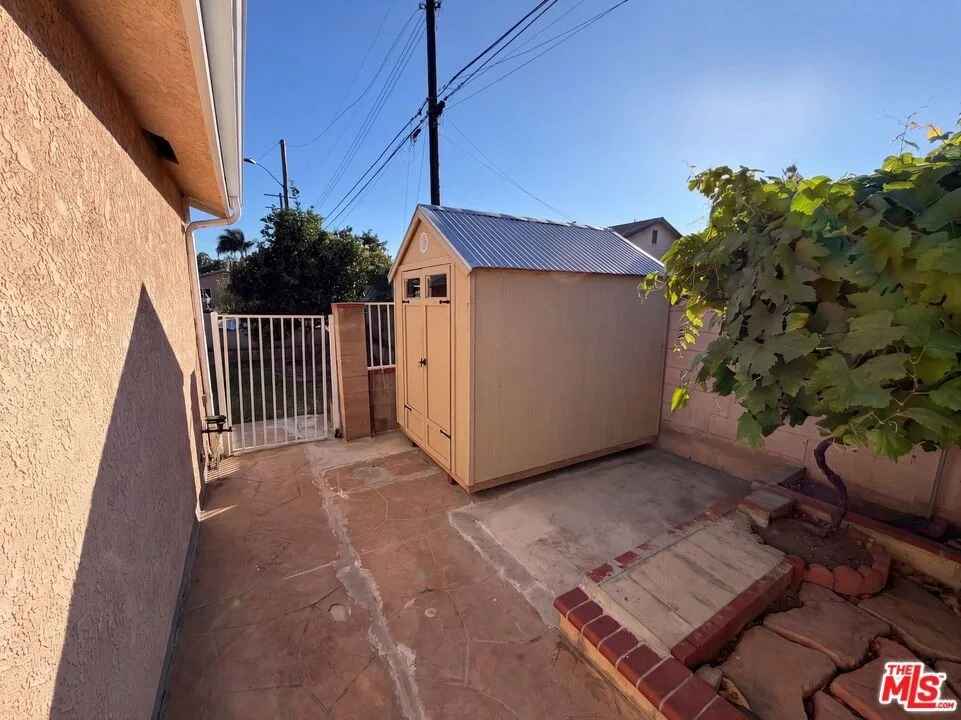 Photo of 14803 Light Street