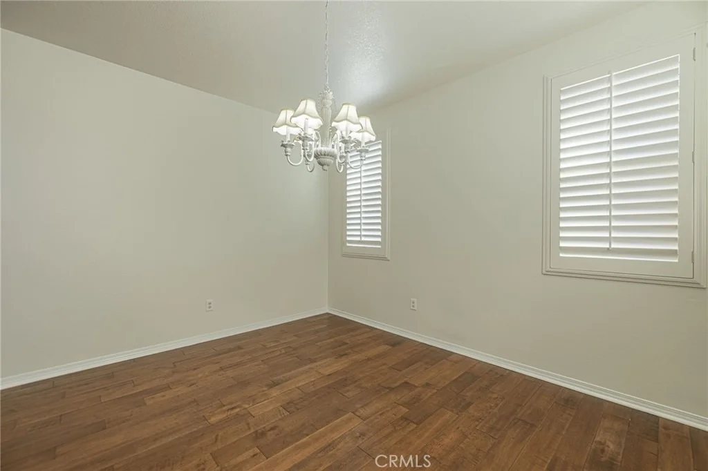 Photo of 40670 Oakbridge Way
