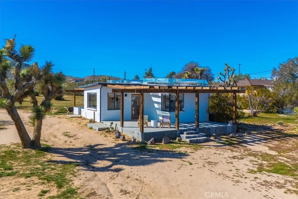 Photo of 5437 Paradise View Road