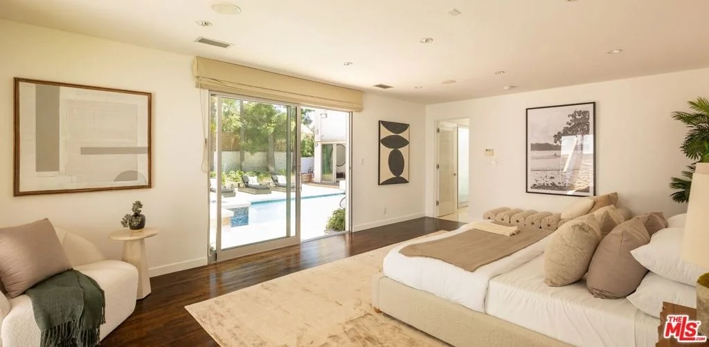 Photo of 9229 Robin Drive
