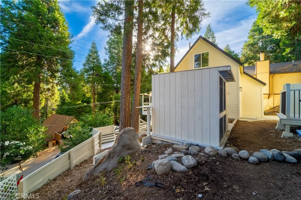 Photo of 744 Woodland