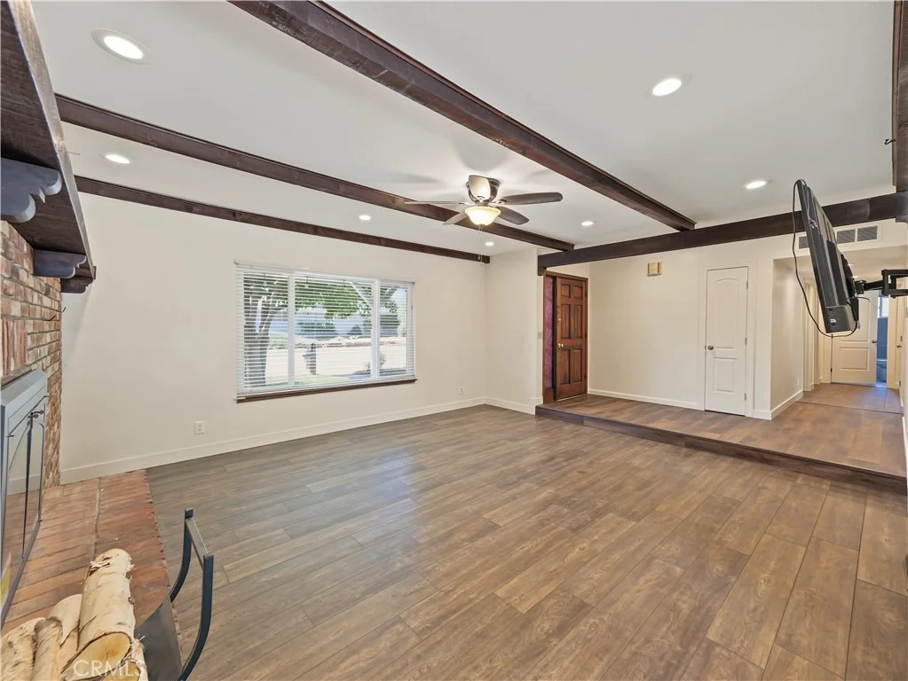 Photo of 564 Estate Street