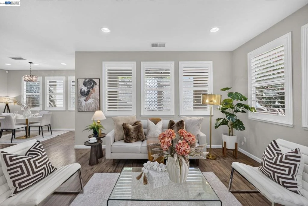 Photo of 304 Misty Cir