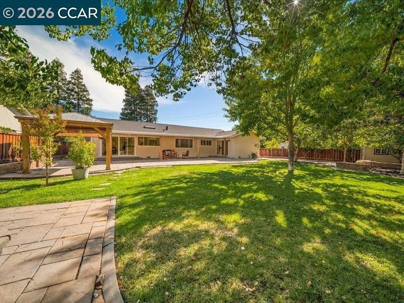 Photo of 3002 Deerpark Dr