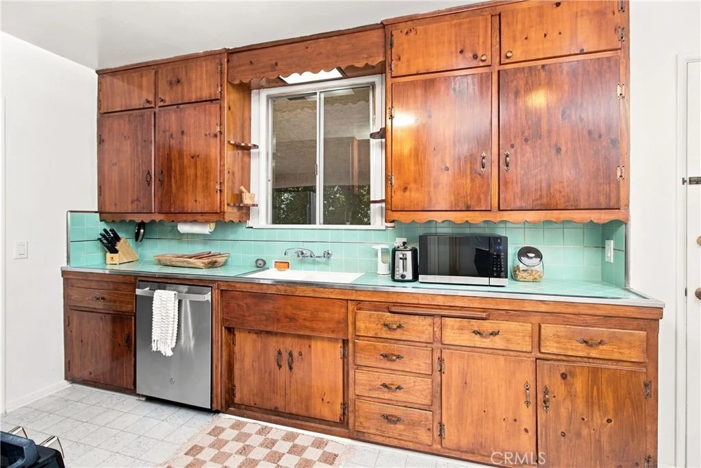 Photo of 1818 Hilton Drive