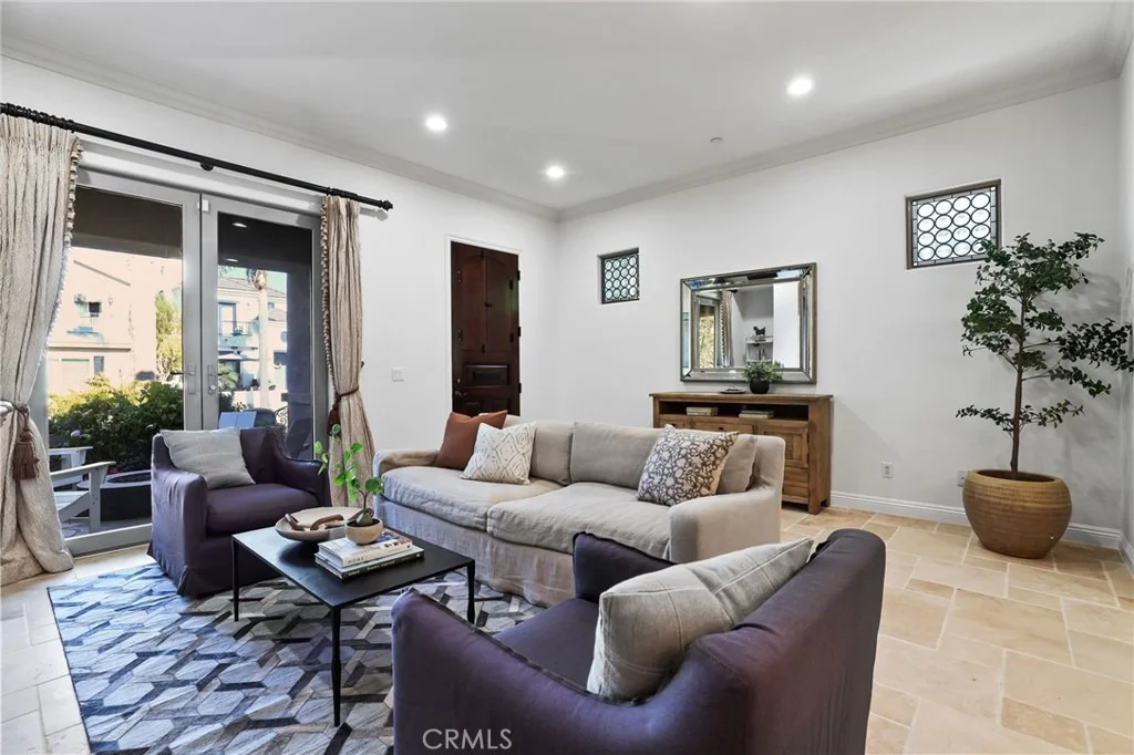 Photo of 212 5th Street