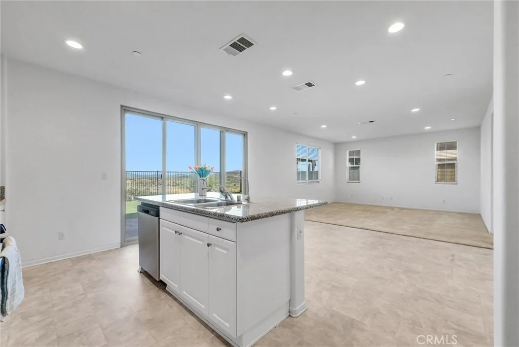 Photo of 29109 Sunforest