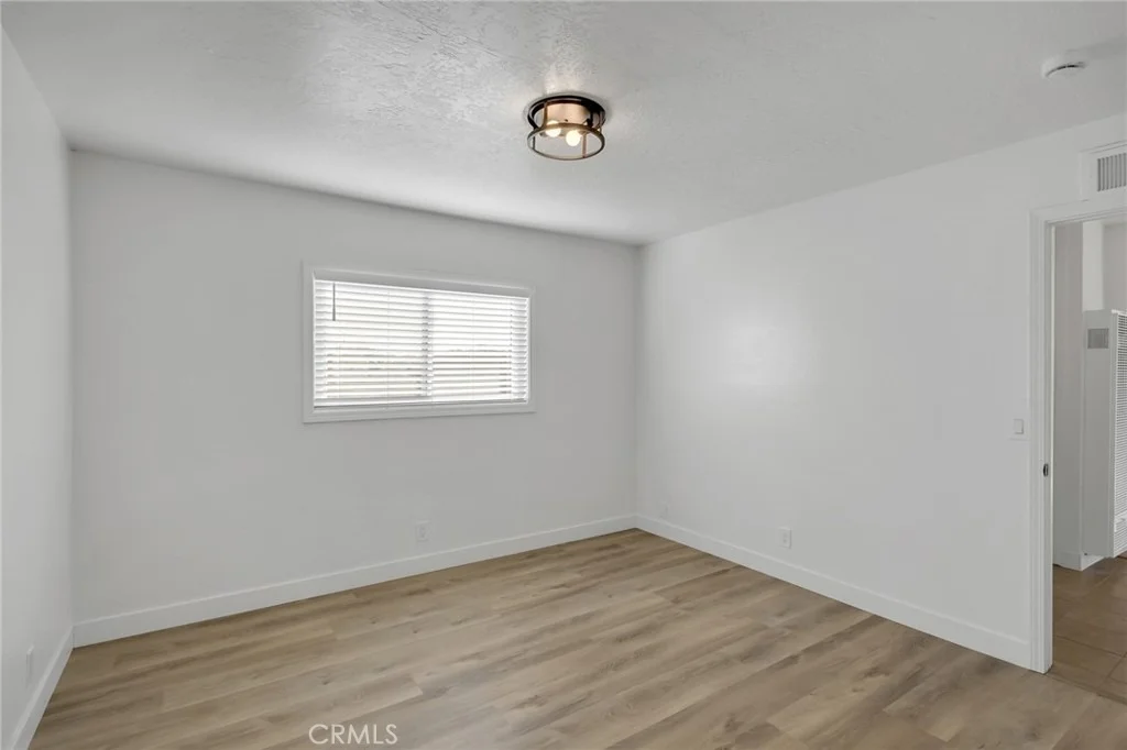 Photo of 10690 Cypress
