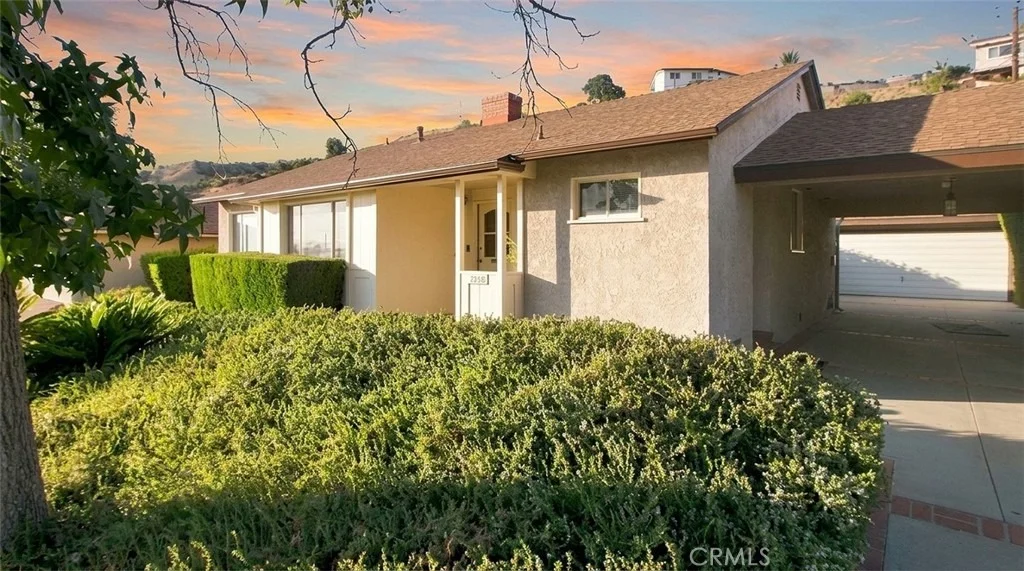 Photo of 1818 Hilton Drive