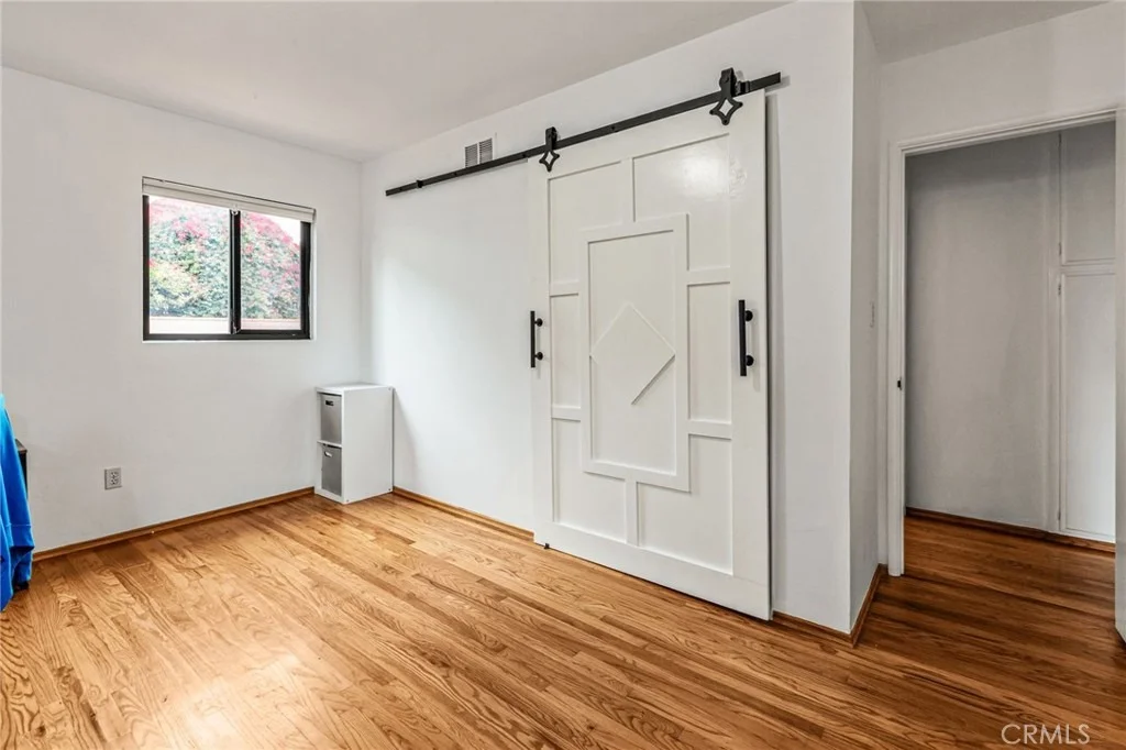 Photo of 7850 Deborah
