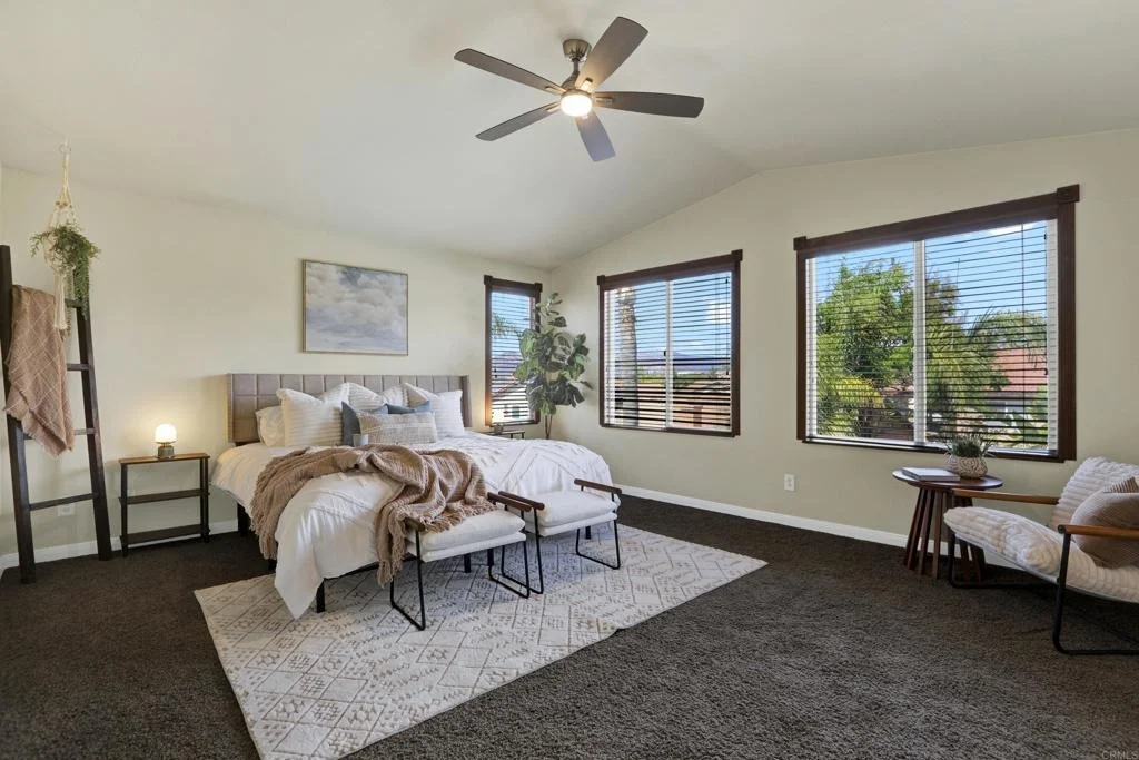 Photo of 40865 Robards Way