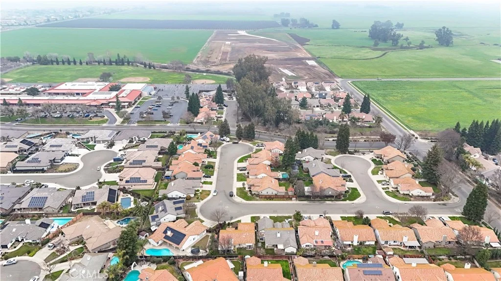Photo of 724 Robin Drive