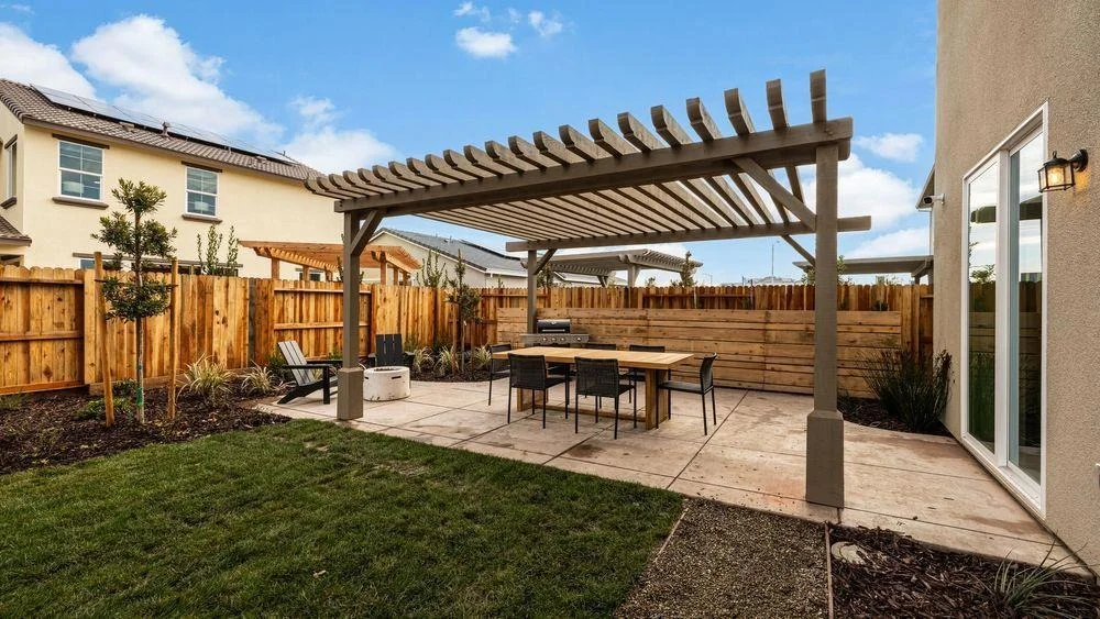 Photo of 3233 Oak Trail Drive