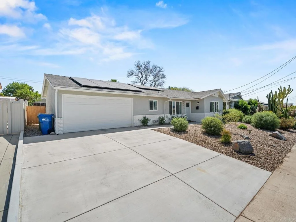 Photo of 9561 Carlton Hills Boulevard