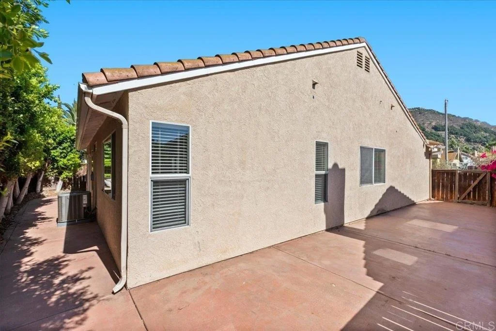 Photo of 4972 Lake Shore Court