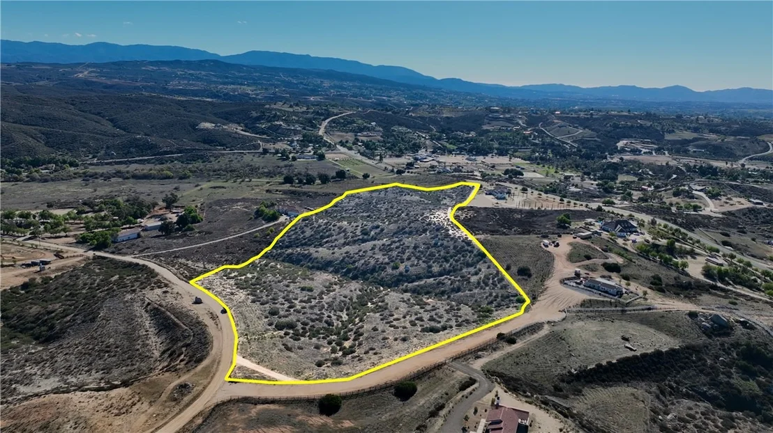 Photo of 1 Quail Drive