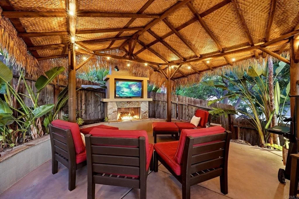 Photo of 2602 Canyon Crest Drive