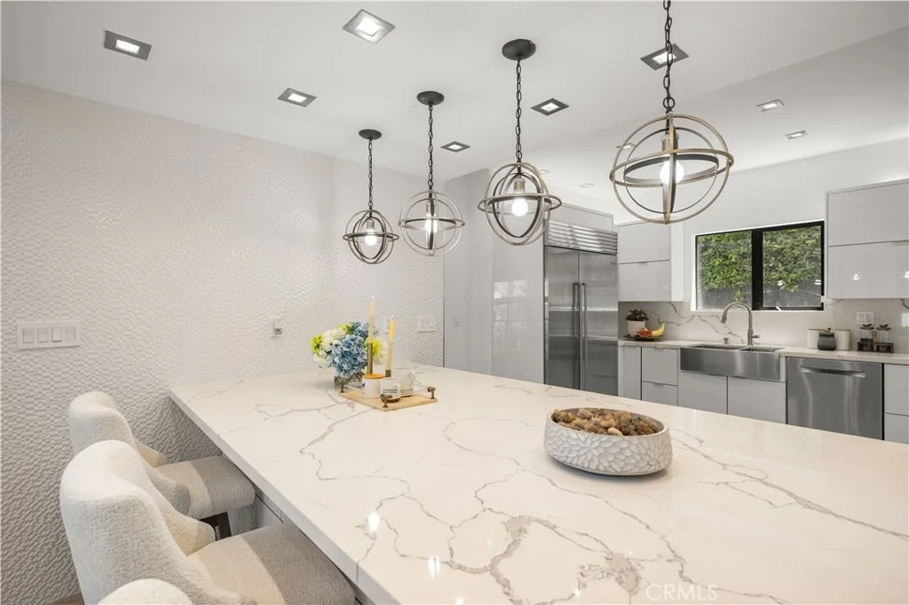 Photo of 6358 La Rocha