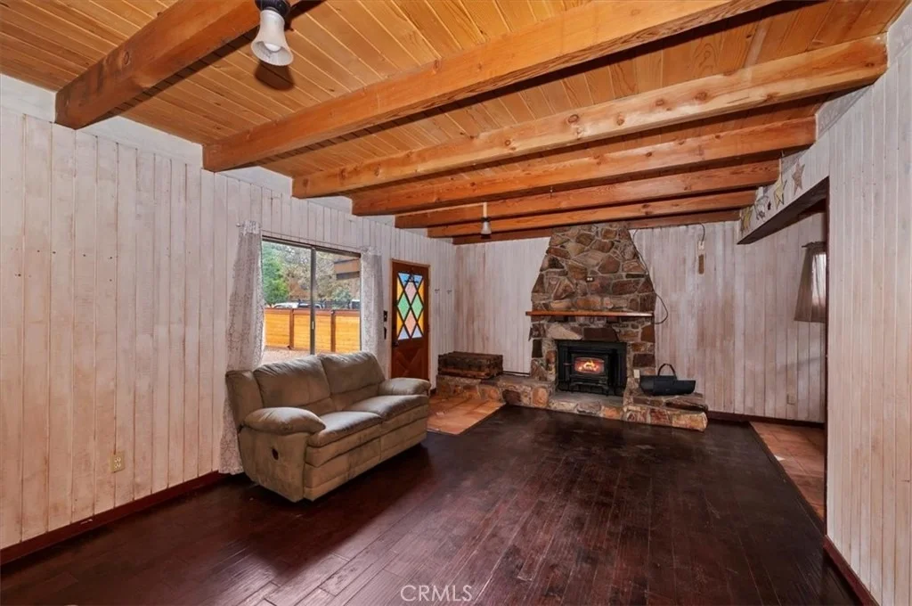 Photo of 313 Leonard