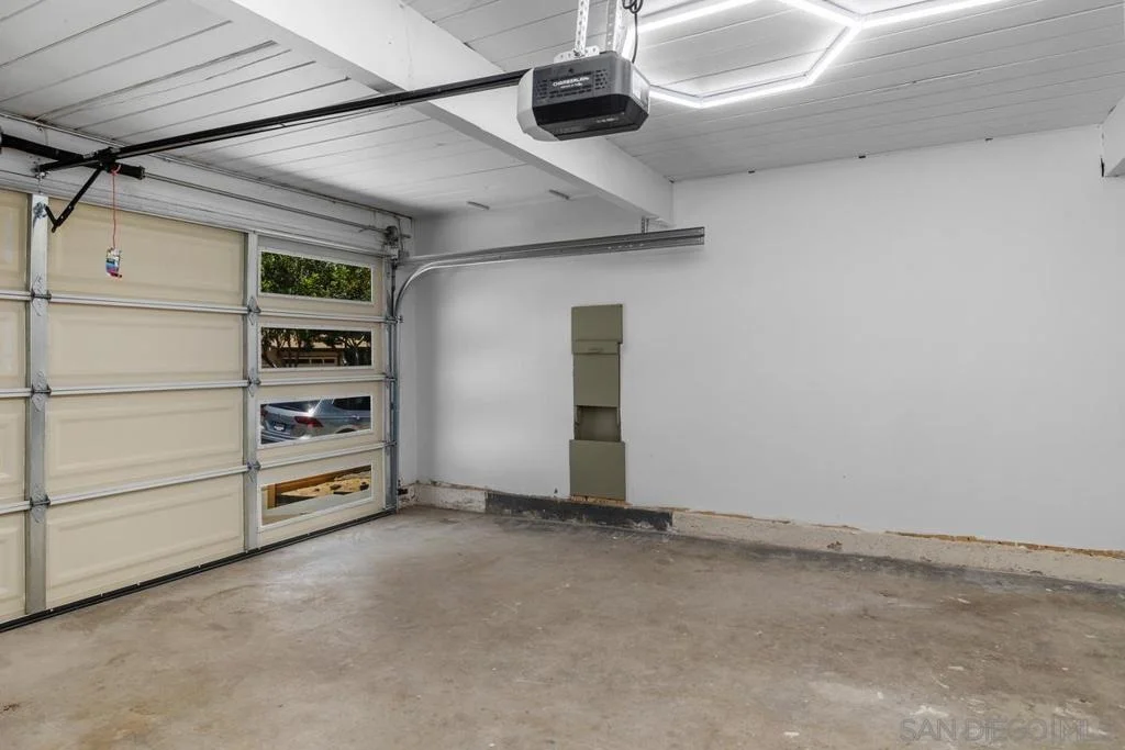 Photo of 5556 Baja Dr.