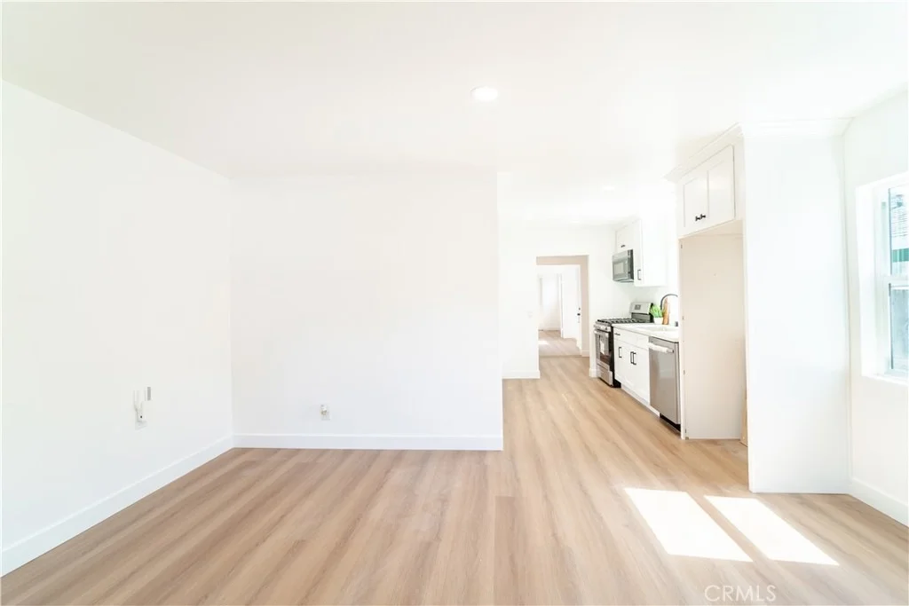 Photo of 13300 S Largo
