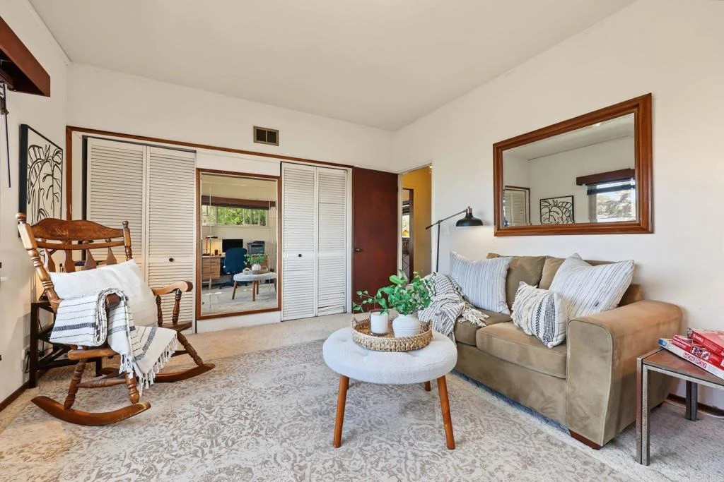 Photo of 4383 Canterbury Drive