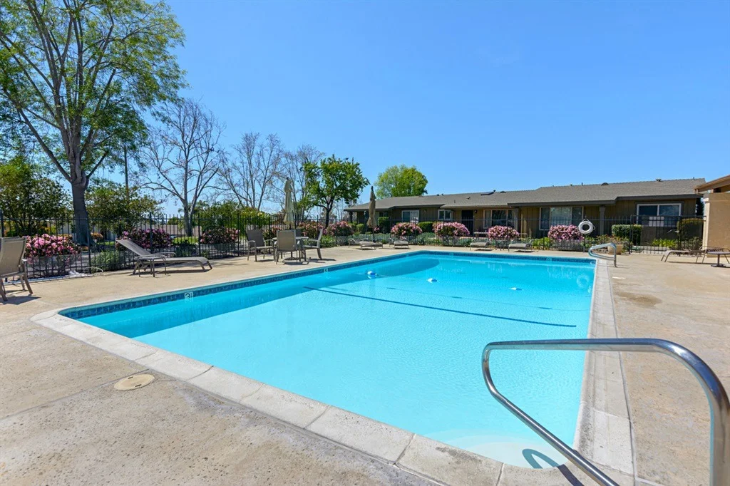 Photo of 4401 Kittiwake Way
