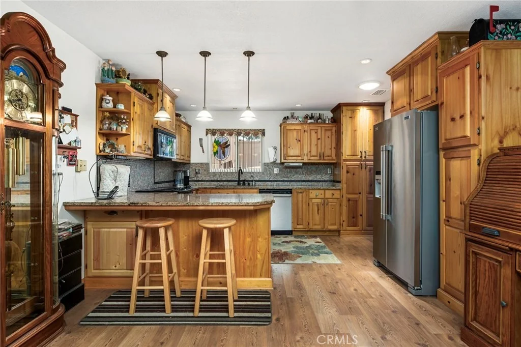 Photo of 4581 Crestview Drive