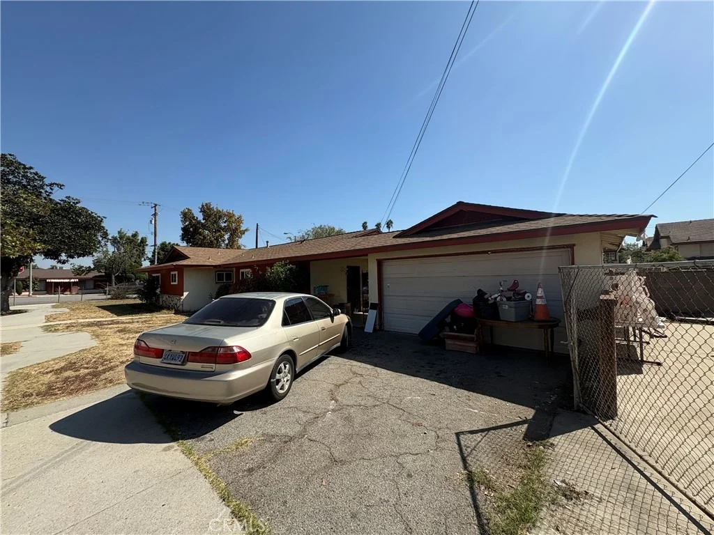 Photo of 278 E Cherry