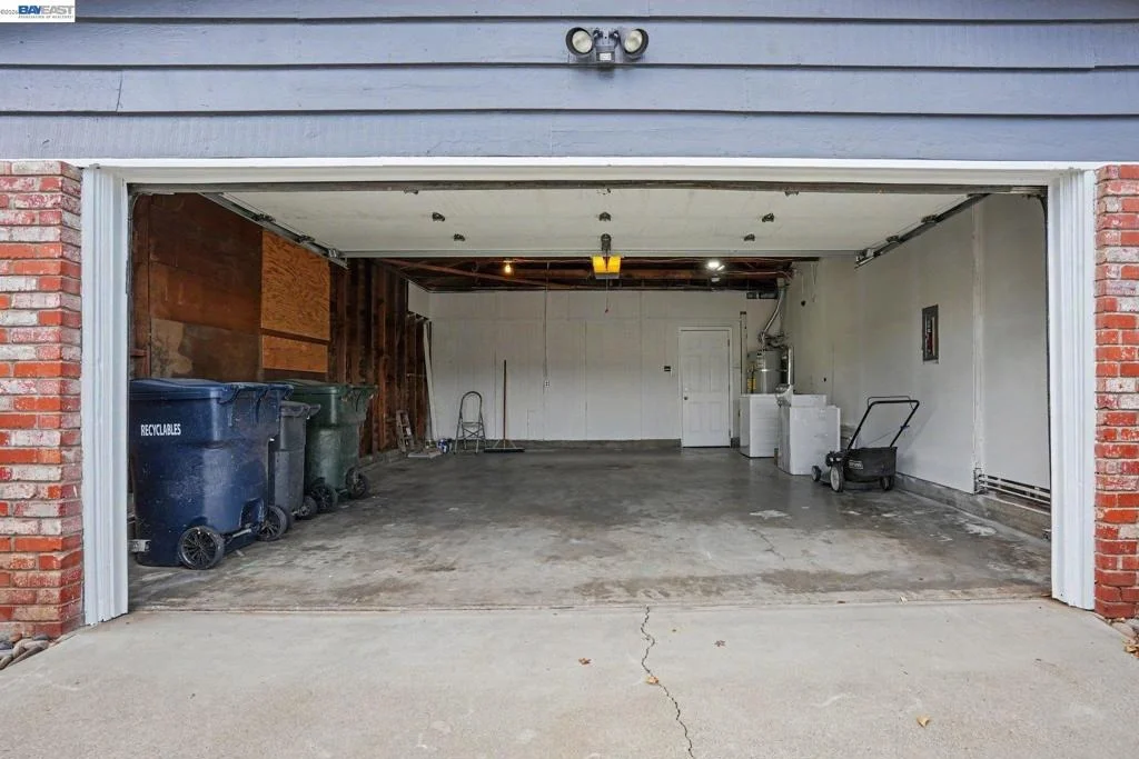 Photo of 1041 Wagoner Dr