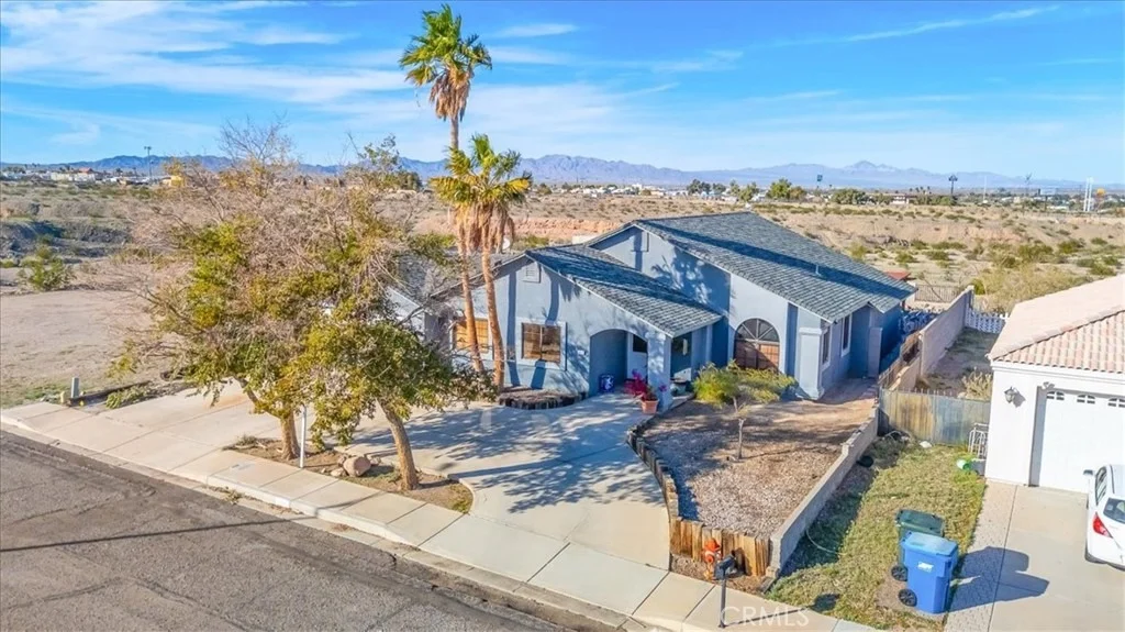 Photo of 1348 Redwood