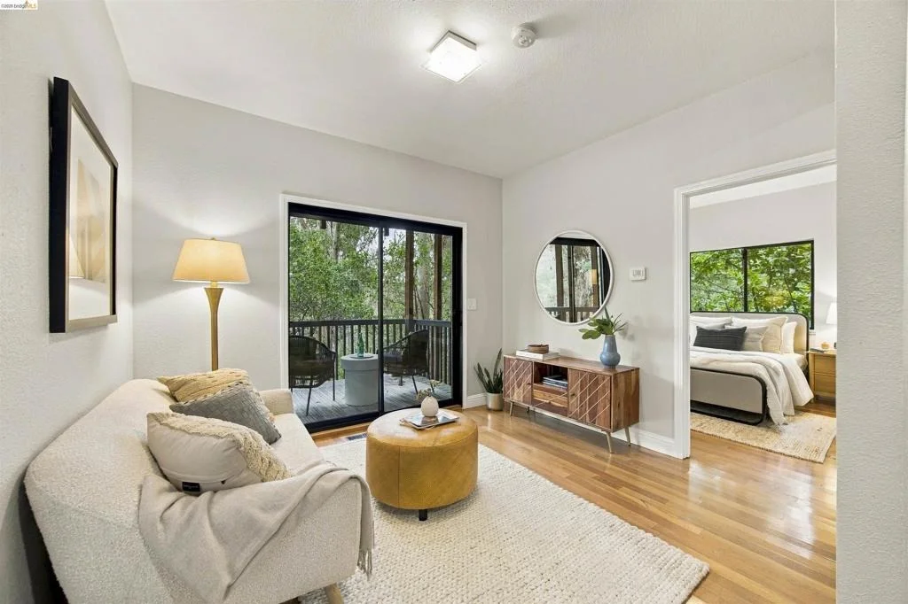 Photo of 7099 Pinehaven Road