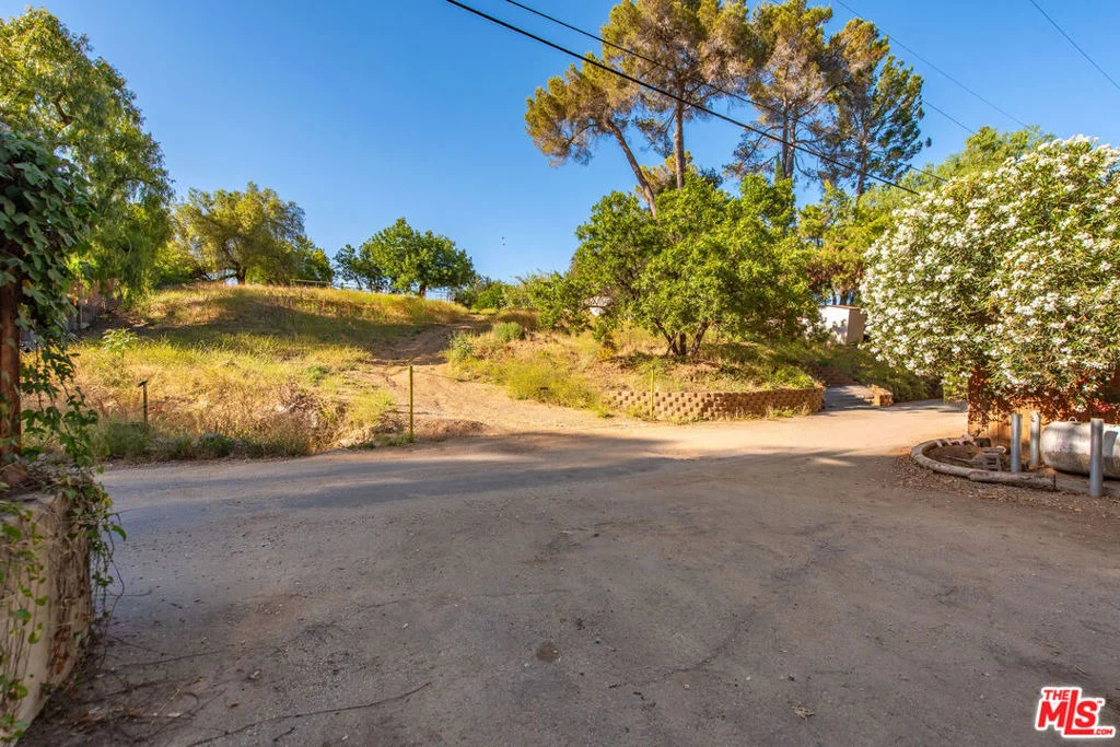 Photo of 21849 Canon Drive