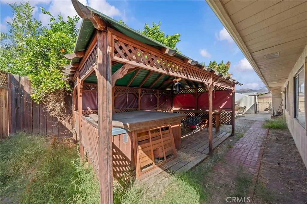 Photo of 25459 Bellview