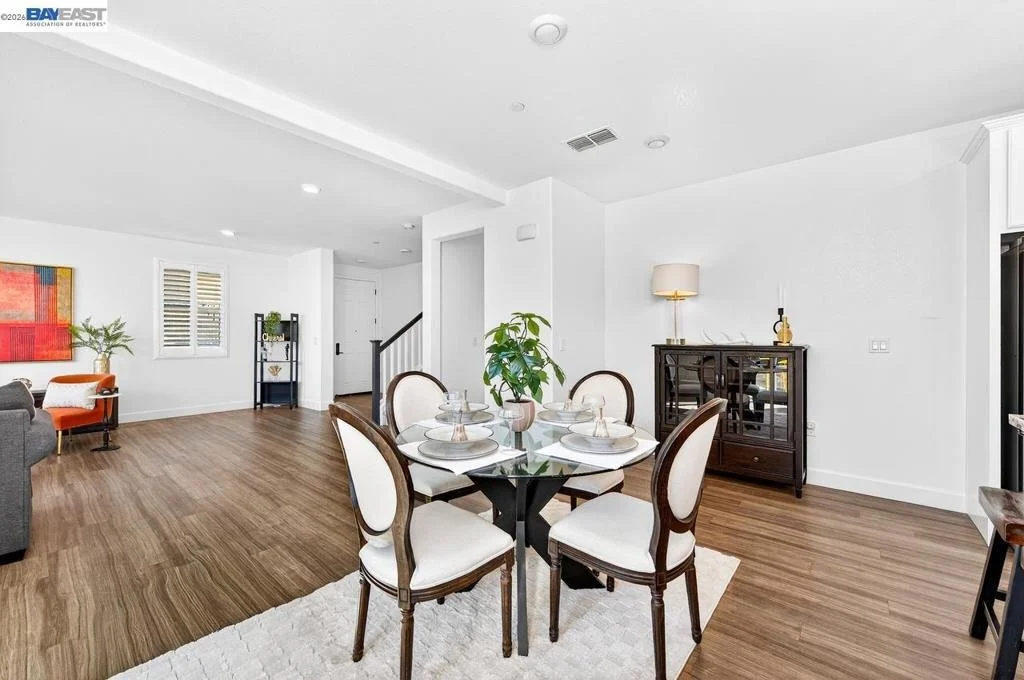 Photo of 4176 Healdsburg Way